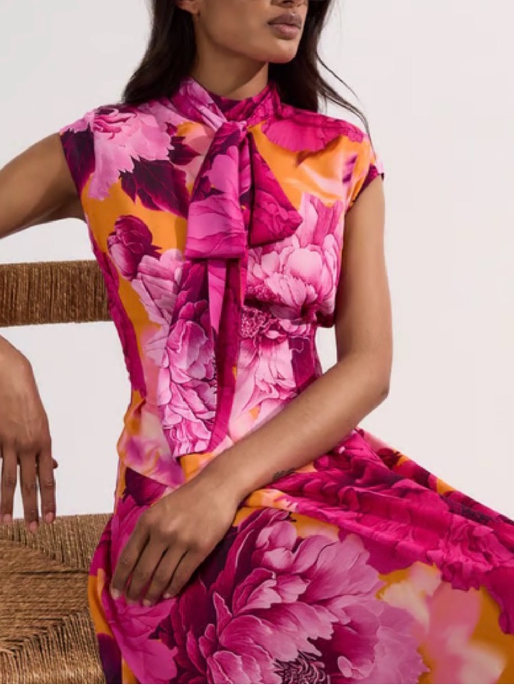 NWT Karen Millen Bold Abstract Floral Tie Neck All Occassion Summer Midi Dress 6 - Picture 2 of 13